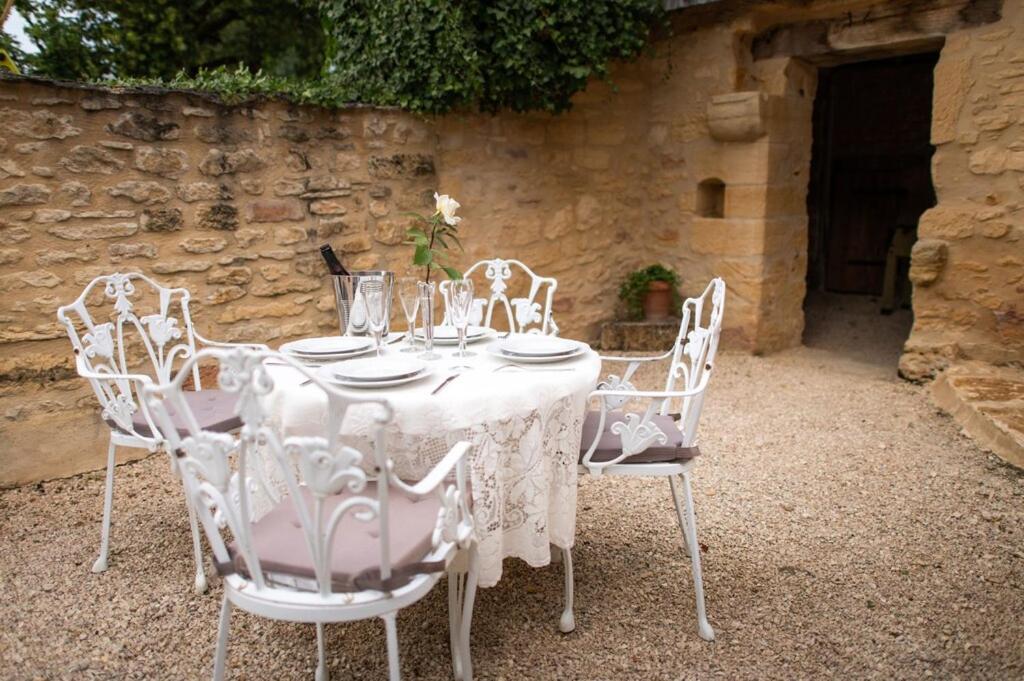 Le Manoir De Carlucet Gite Saint-Crépin-et-Carlucet 외부 사진
